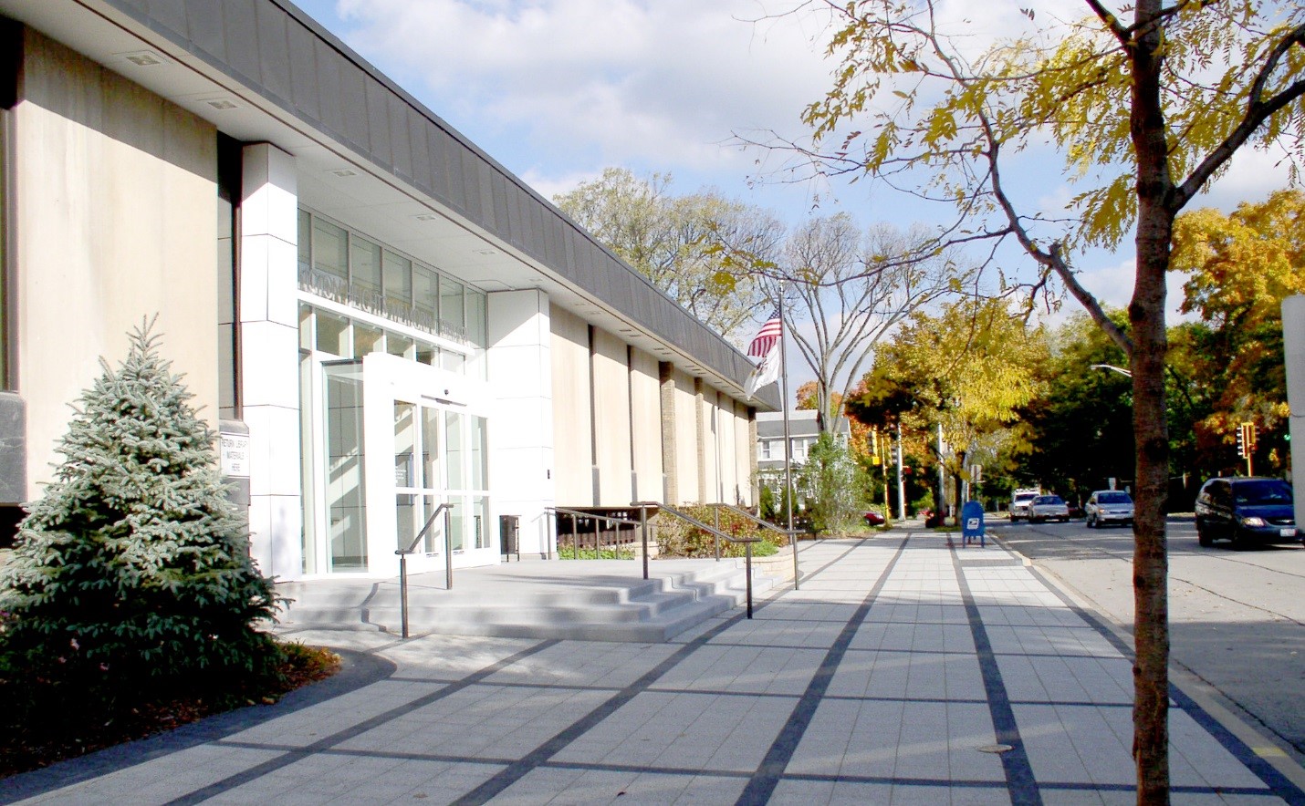 Arlington Heights Memorial Library